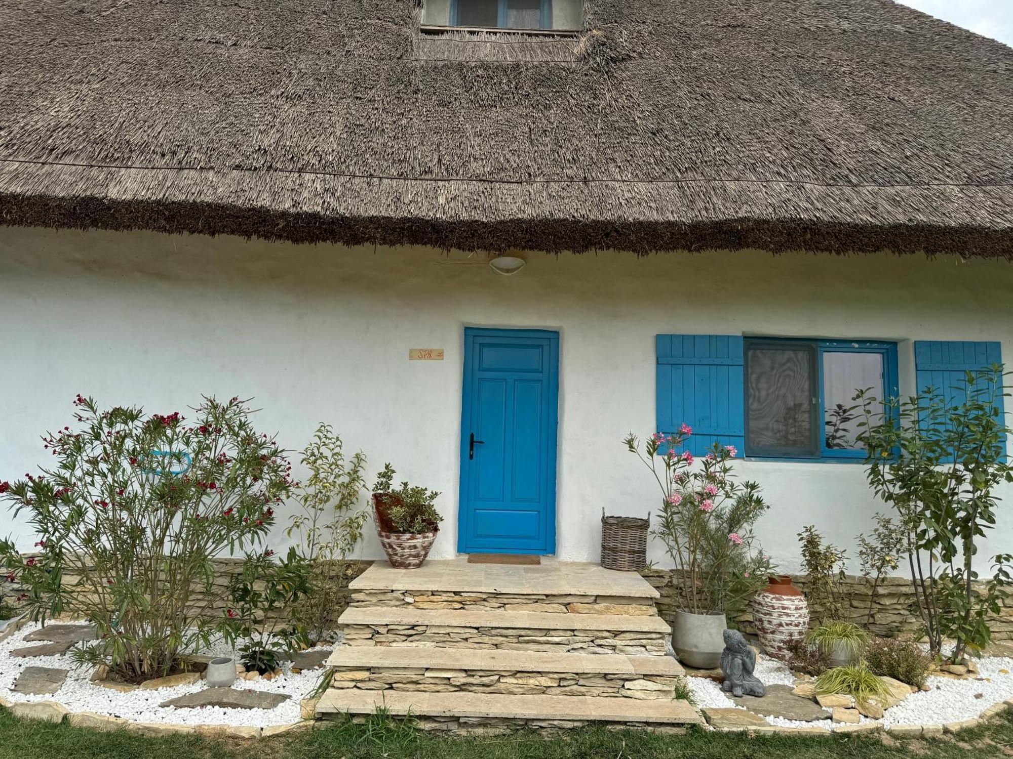 5 Chirpici - Small Traditional Resort ムリギオル エクステリア 写真